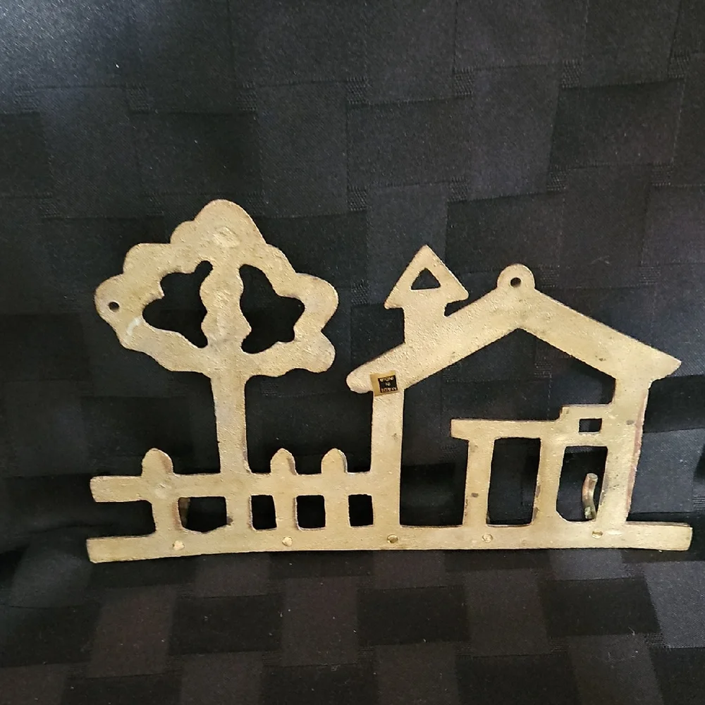 VTG Solid Brass Cottage Style House, Picket Fence & Tree Key Rack with Hooks